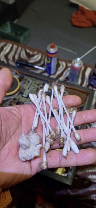 Grunding TK-341 magnetofon pe lampi stare excelenta la fel si sunetu