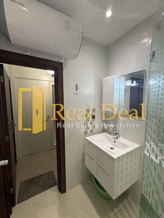 Дава се под наем Двустаен апартамент в София, Студентски град - 65 кв.м за 700 € - Снимка #10