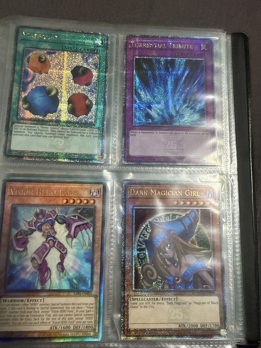 Yu-gi-oh карти.