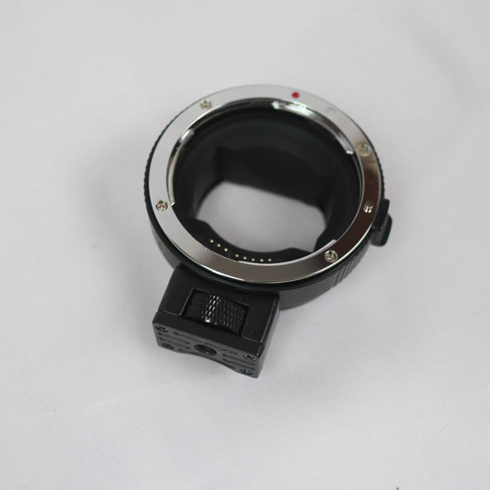 Адаптер от Canon EF и EF-S обективи към Sony NEX E mount