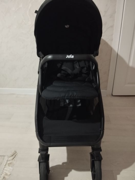 Коляска для близняшек