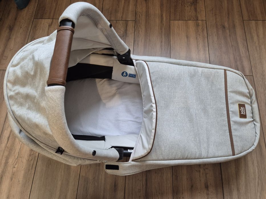 Landou Rumble XL Joie Signature cu saltea si husa