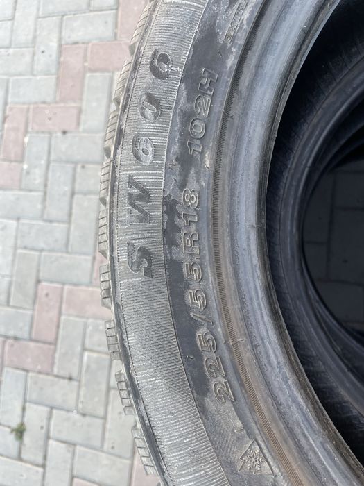 Зимние шины с шипами