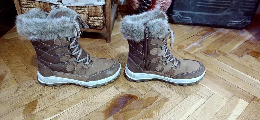 Туристически апрески