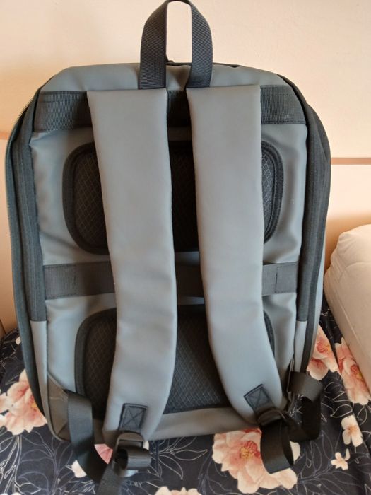 Мъжка раница в сив цвят