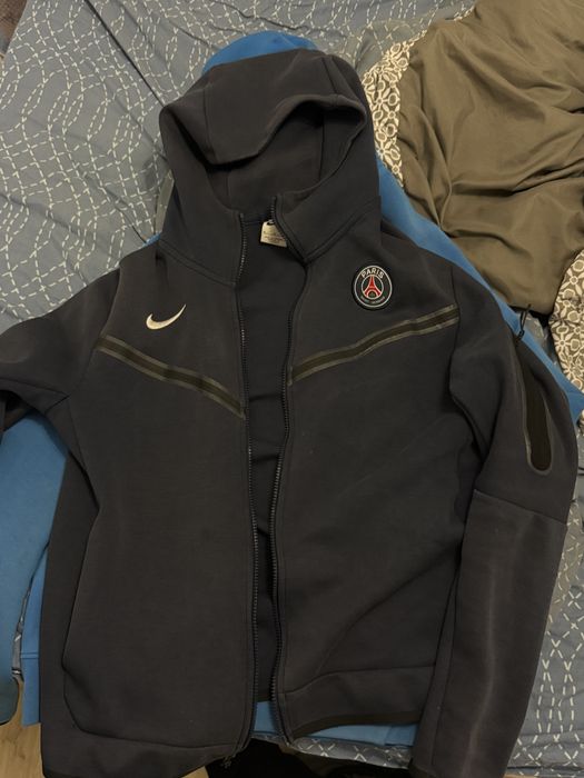 Geaca nike tech psg