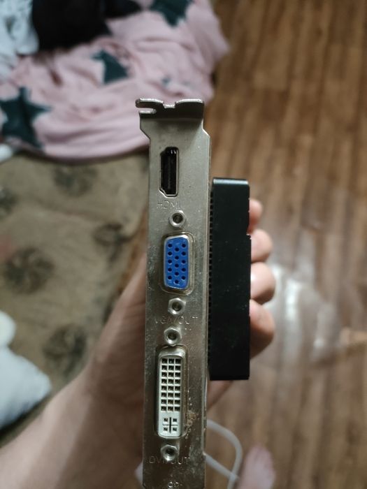 Продам видеокарту