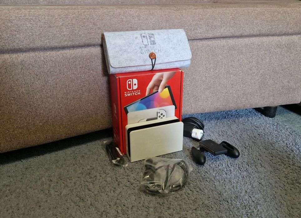 Nintendo switch OLED прошитая (kefir)