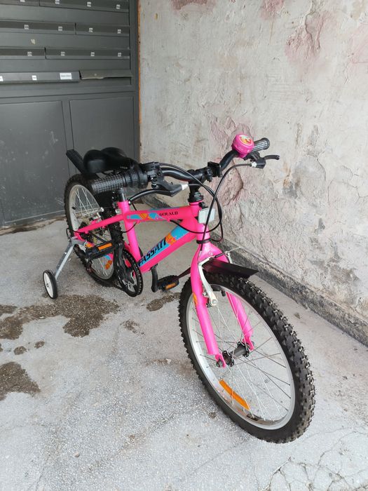 Детско дамско колело, в много добро състояние!