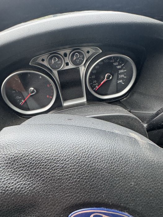 Продавам Ford focus mk2,5 НА ЧАСТИ