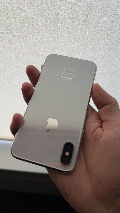iPhone X 64GB Silver  продам без обмена