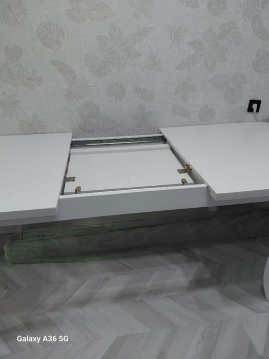 продам стол за 50тыс