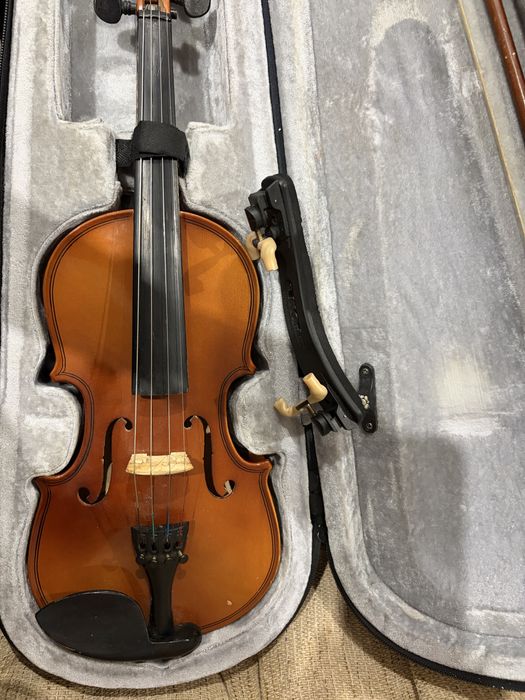 Продаётся скрипка 1/4