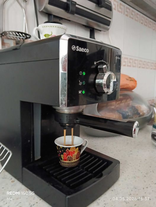 Кафе машина за еспресо Filips Saeco HD 8423
