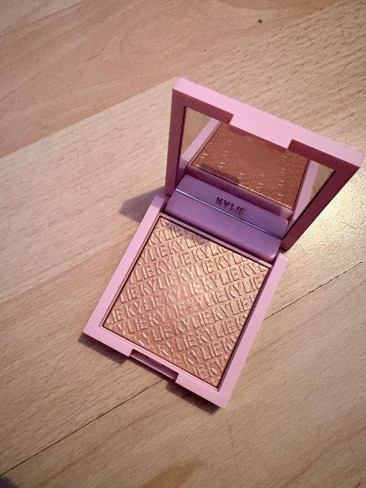 Сет от грим продукти