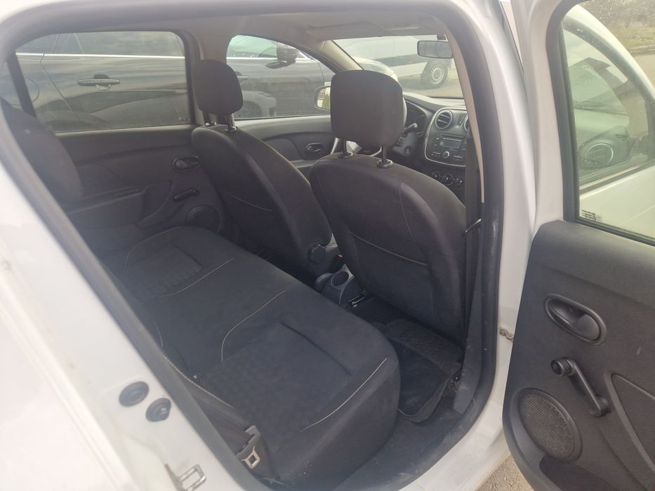 Proprietar, vând Dacia Sandero 1, 2