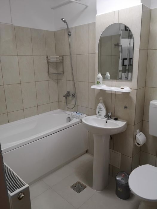 Garsoniera de vanzare