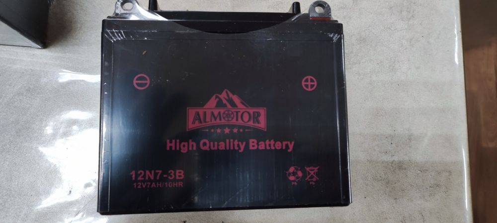 Аккумулятор для мотоцикла и скутера