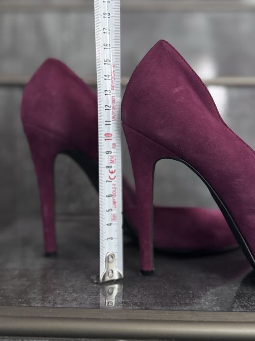 Pantofi toc piele intoarsa culoare visiuniu masura 38