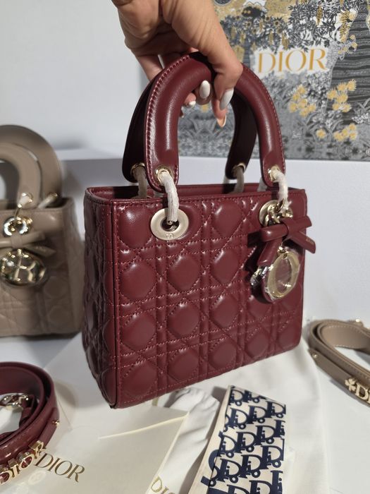 Налична чанта Lady Dior Burgundy
