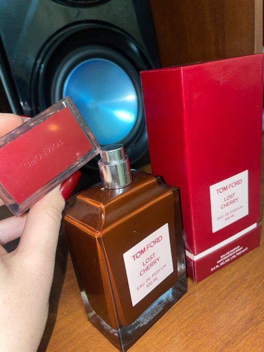 Продам духи Tom Ford
