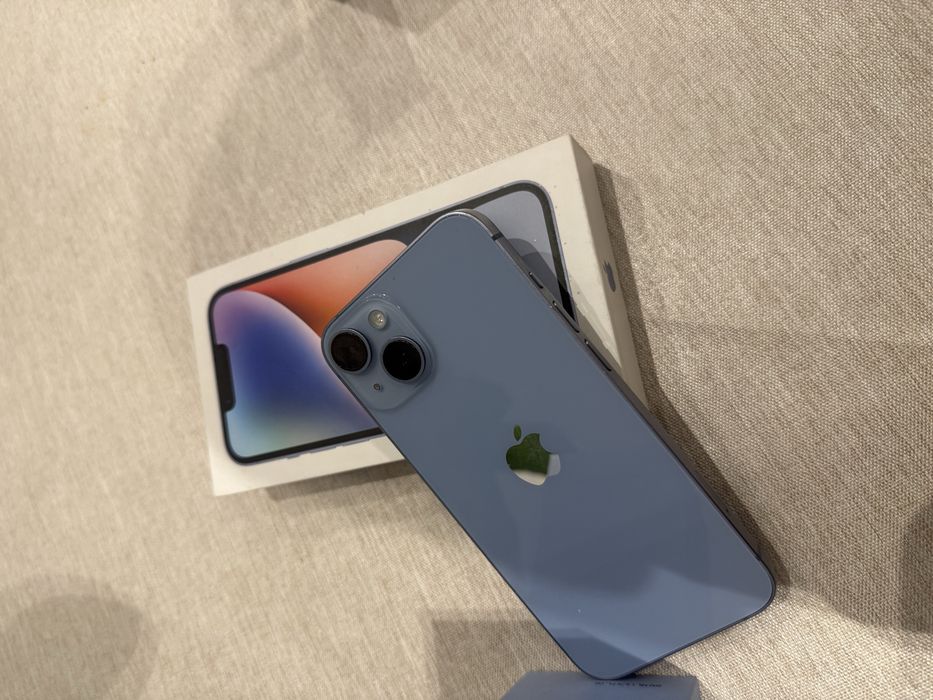 Продам iPhone 14, 256 ГБ, голубого цвета.