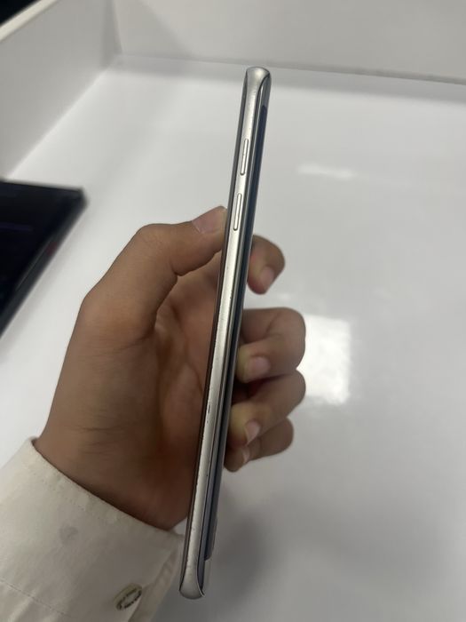 S7 edge почти в идеале 32 GB