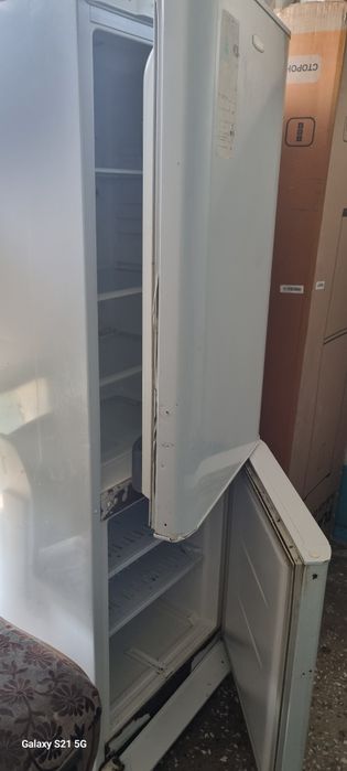 Продам холодильник