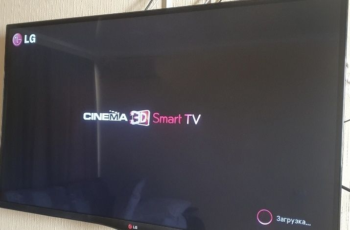 Продам телевизор 42 диагональ.