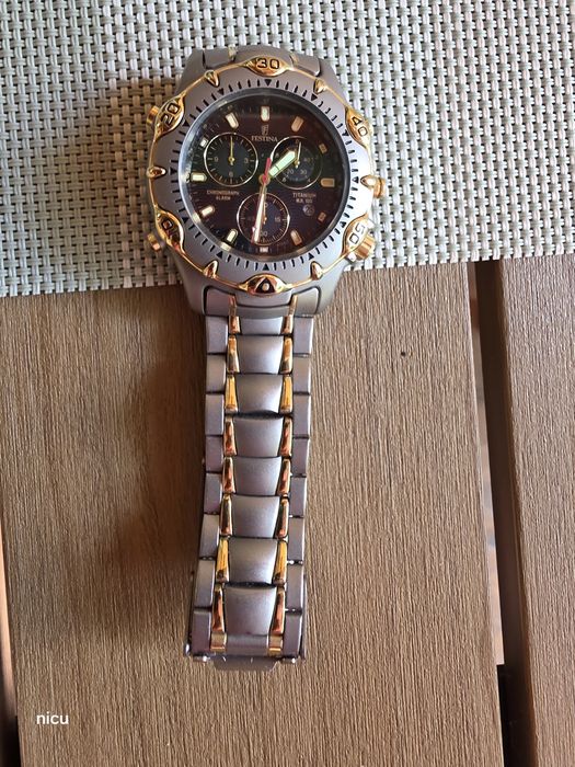 Ceas festina titan