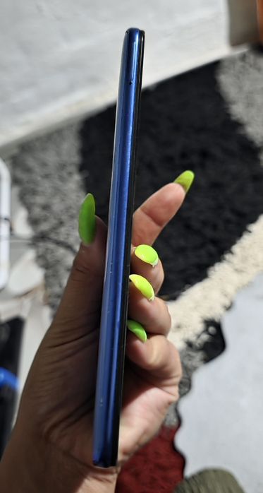 Смартфон Galaxy A 70