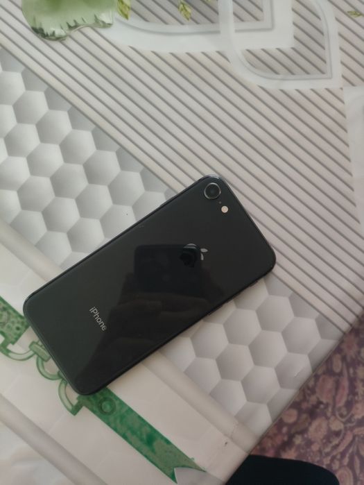 iPhone 8 экран не работает