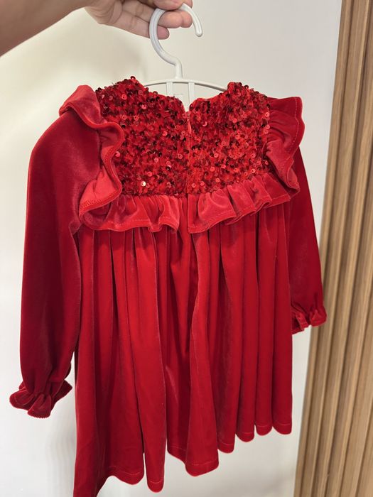 Продается платья