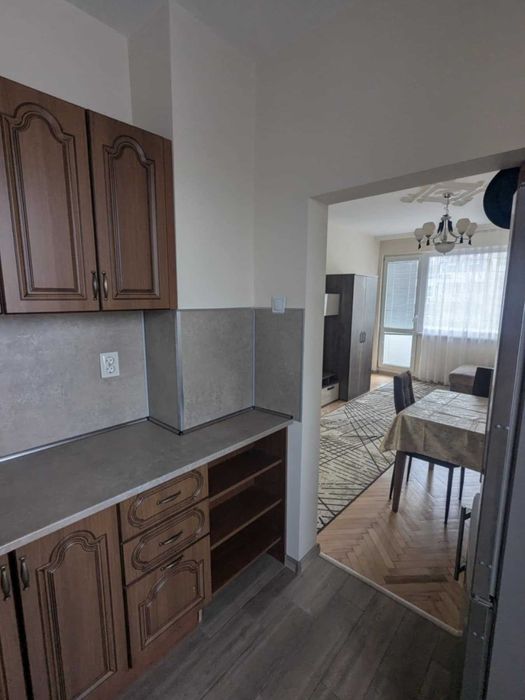 Дава се под наем Тристаен апартамент в Варна, Окръжна болница - 78 кв.м за 598.23 € - Снимка #6