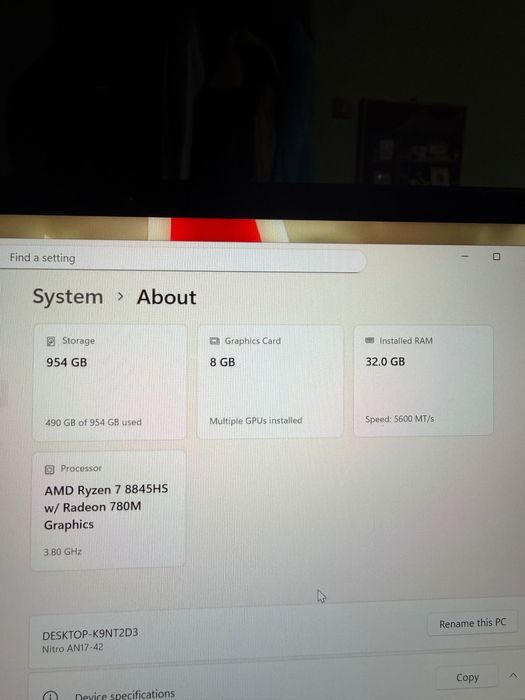 Геймърски лаптоп acer nitro 17,Ryzen 7,RTX 4070,1tb ssd,32gb ram
