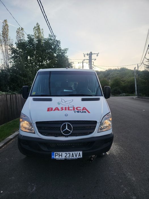Transport persoane, inchiriere autocar / microbuz,