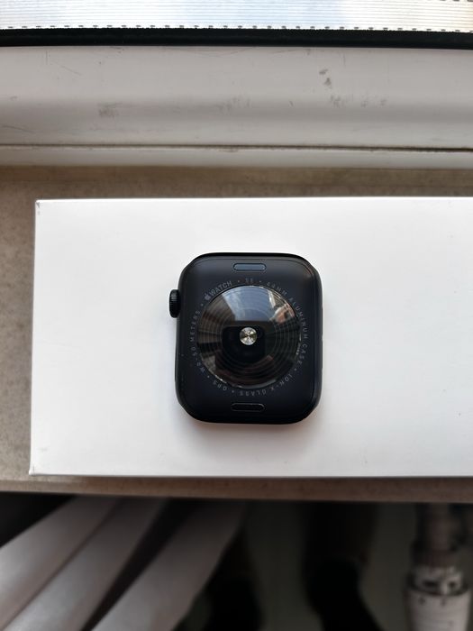 Apple watch SE 2 44mm midnight, GPS + wifi