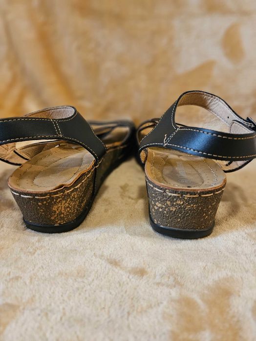 Sandale Clara Barson 39