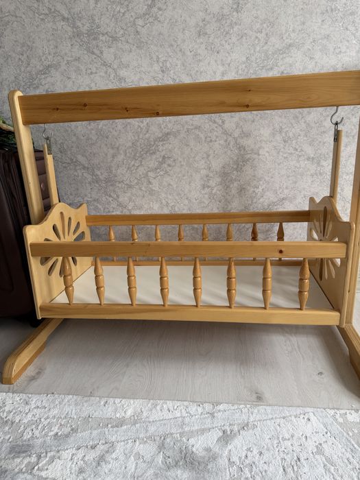 Yangi bolalar belanchagi sotiladi