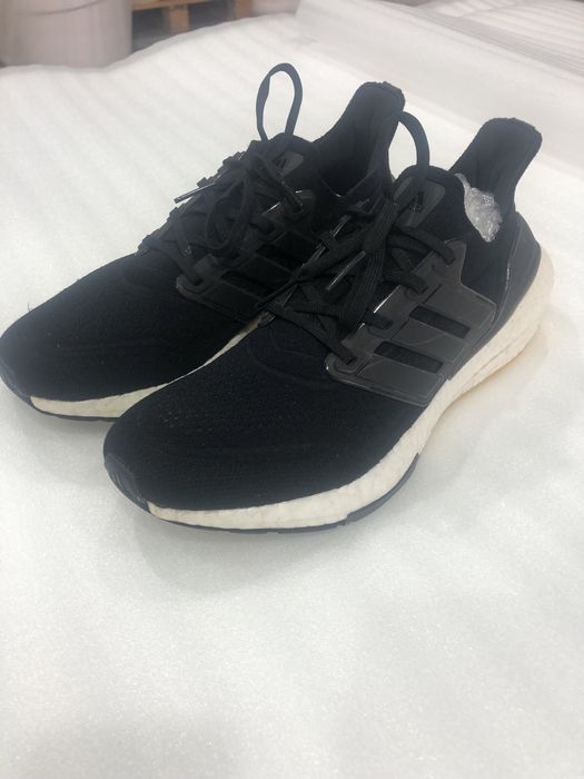 Маратонки  Adidas ultra boost