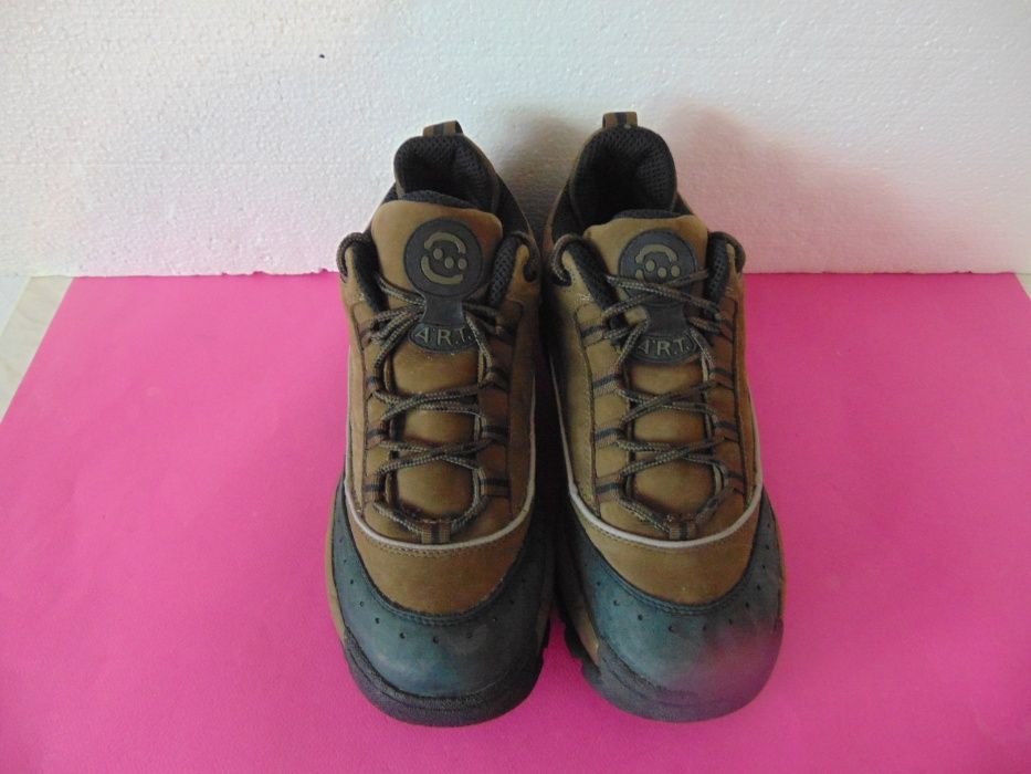 НОВИ Art номер 46 Оригинални мъжки обувки