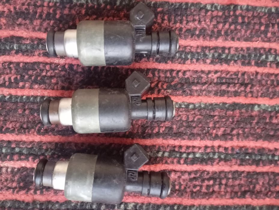 Nexia 2 sons injektor donasi 100ming soʻmdan 3ta dona