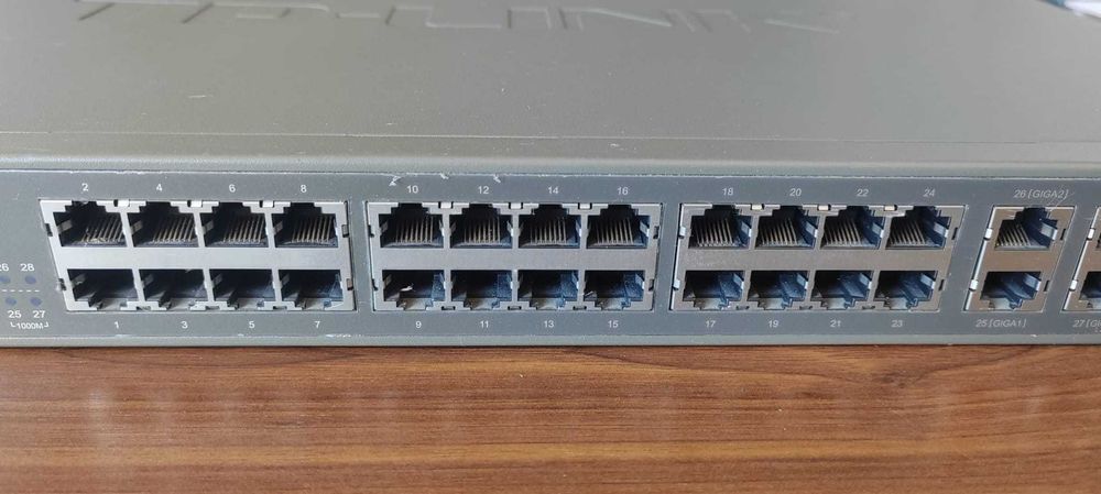 Switch TP-Link TL-SL5428E Managed L2 24 porturi + Gigabit + SFP (rack)