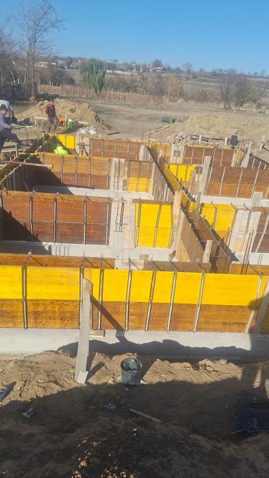 Lucrări construcții