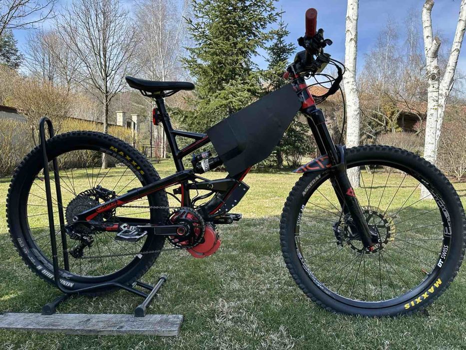 Електрическо колело ҮТ CAPRA 2017 3000W BAFANG ASIBAC855 BABY SURRON