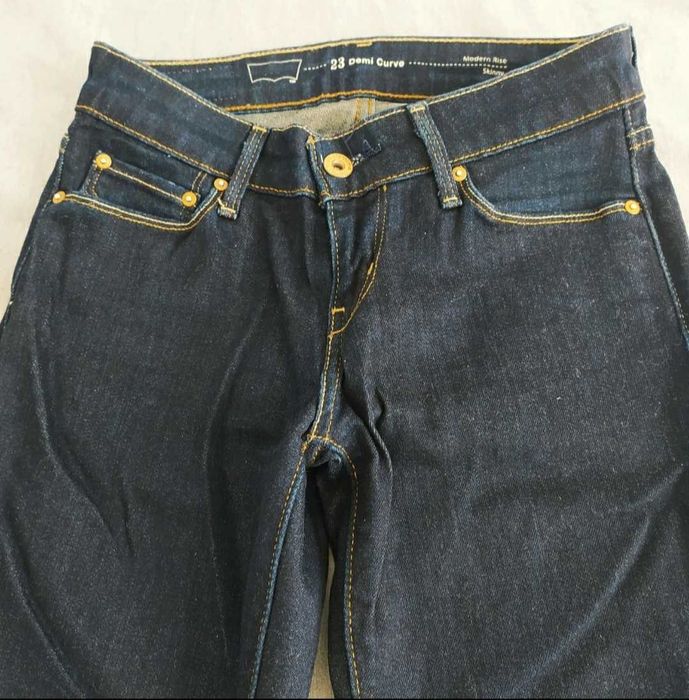 Blugi Levis  dama W24