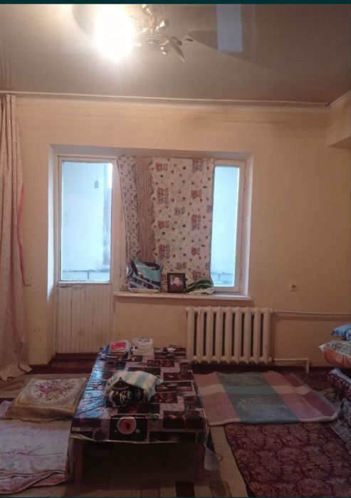 Продаётся квартира по улице Абдуллы Каххара 1/3/4 кирпичный дом