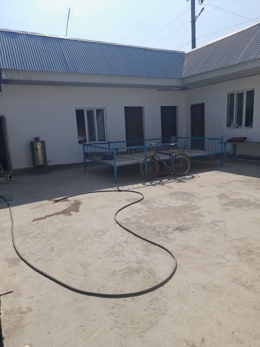 Ховли уй сотилади