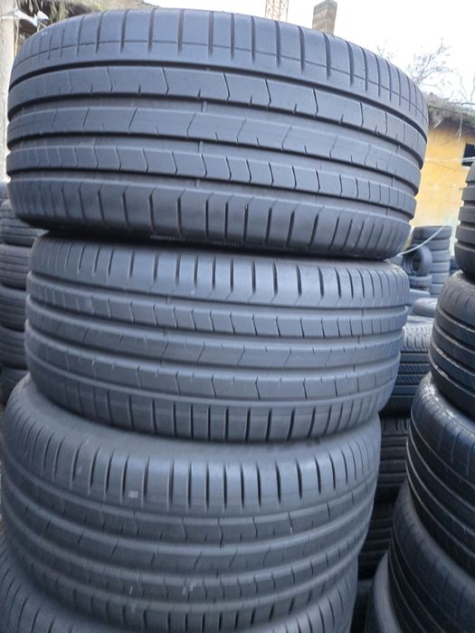 4бр. 255 35 21 Pirelli летни.