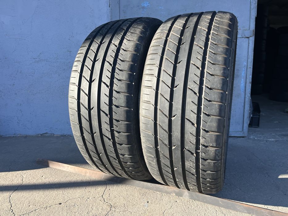 2 бр. летну гуми 255/35/21 Bearway DOT 4324 7 mm